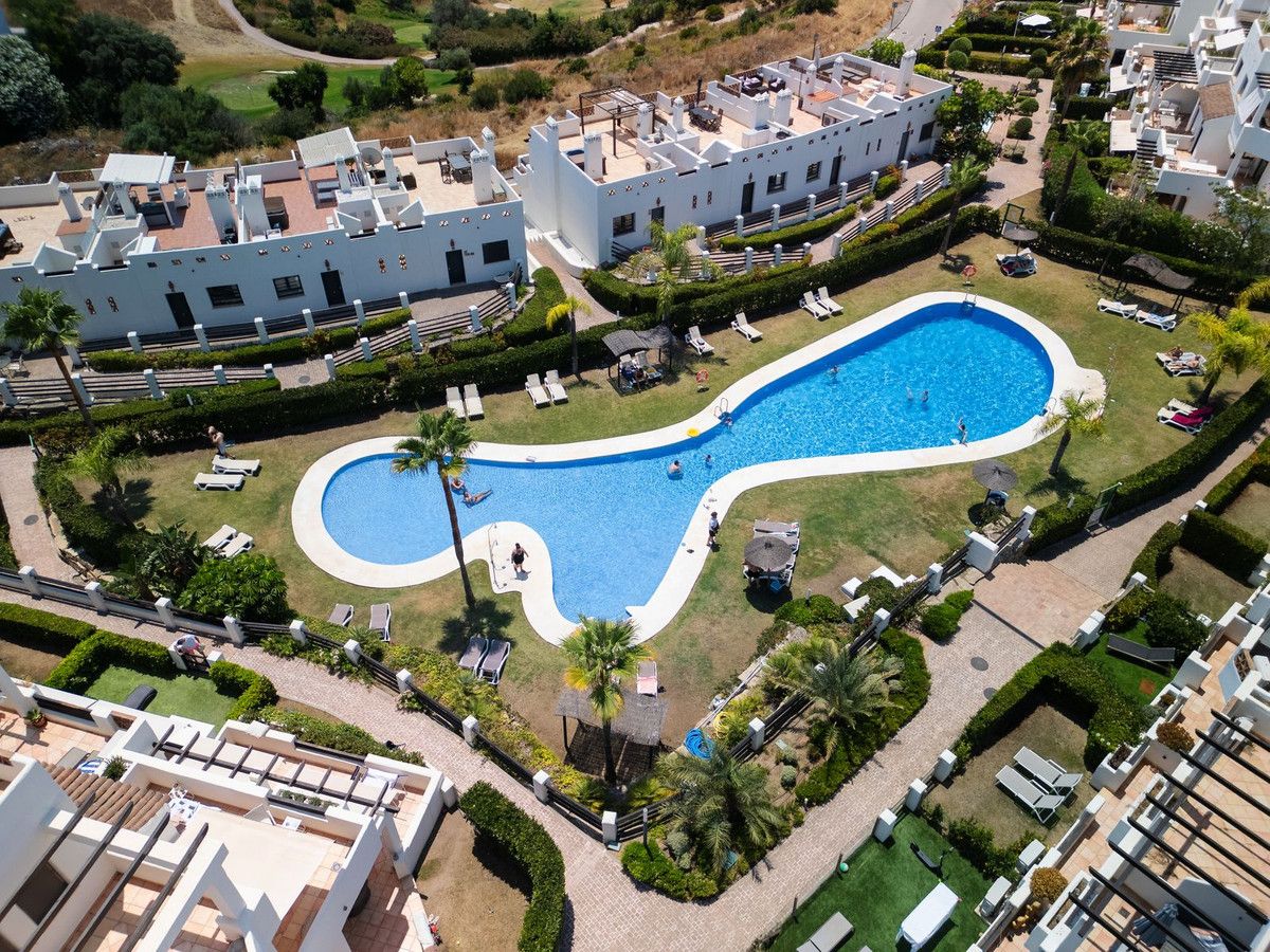 Apartamento de Planta Baja en Selwo, Selwo, 2/12