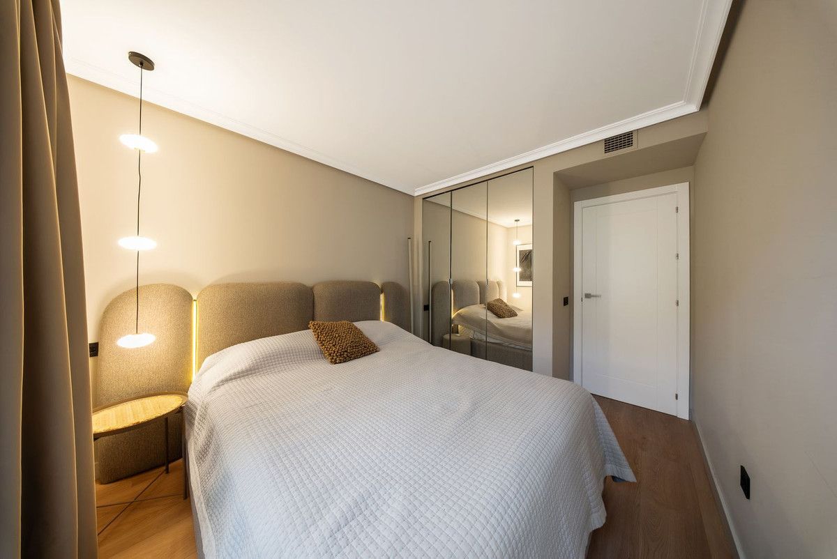 Apartamento de Planta Baja en Selwo, Selwo, 11/12