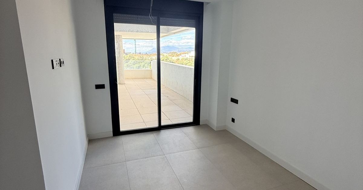 Mittelgeschoss-Apartment in Altos de los Monteros, Altos de los Monteros, 5/12