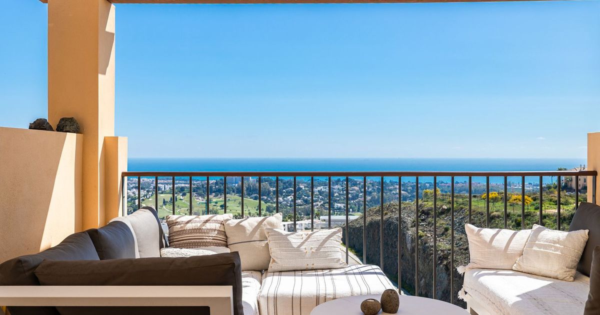 Penthouse in Benahavís, Benahavís, 3/12