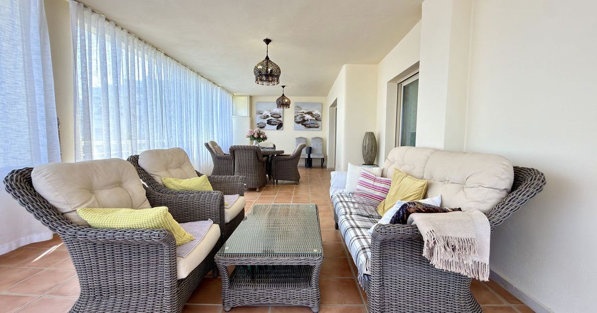 Middle Floor Apartment in El Faro, El Faro, 5/12