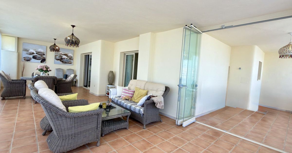 Middle Floor Apartment in El Faro, El Faro, 7/12