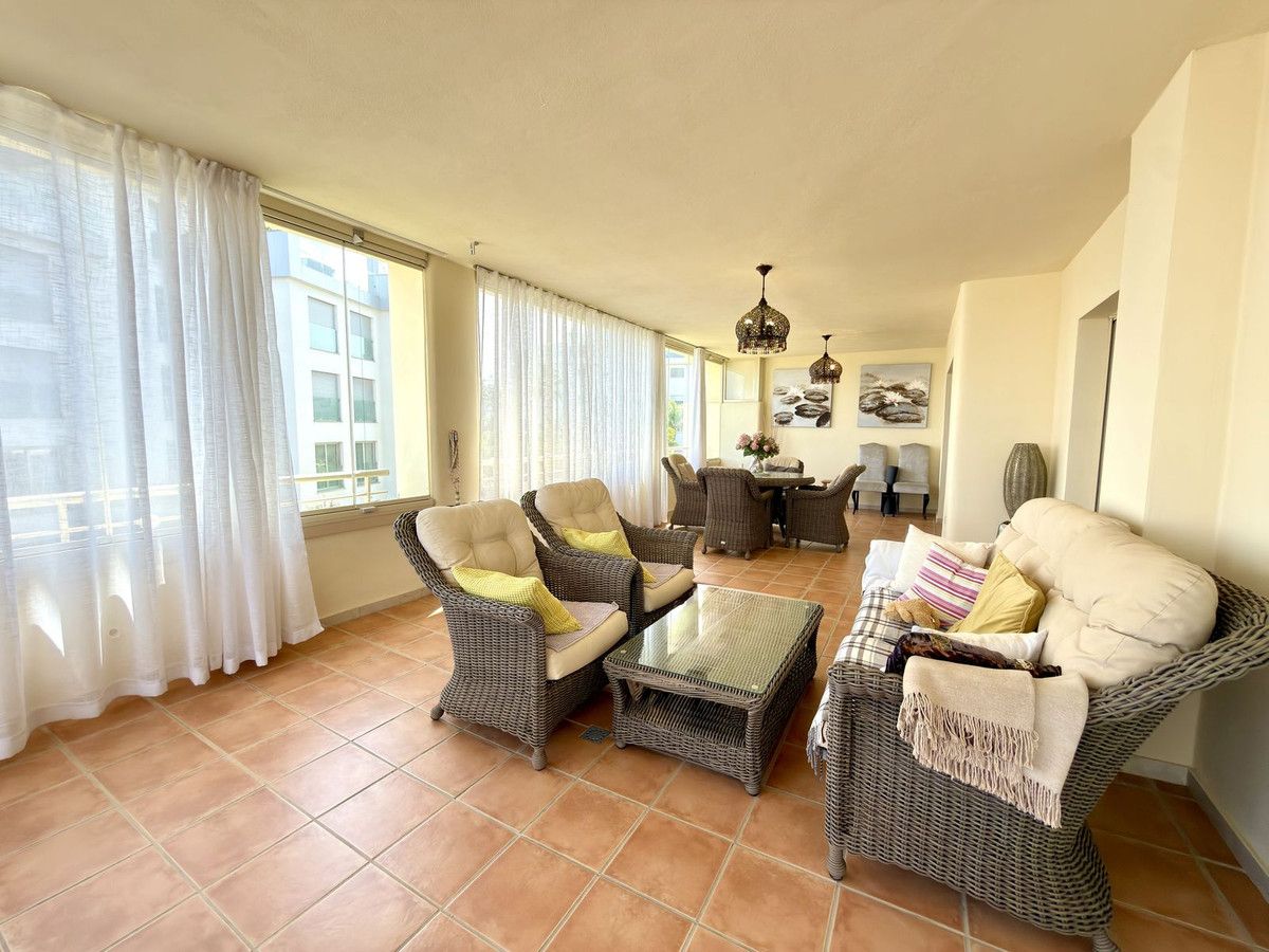 Middle Floor Apartment in El Faro, El Faro, 8/12