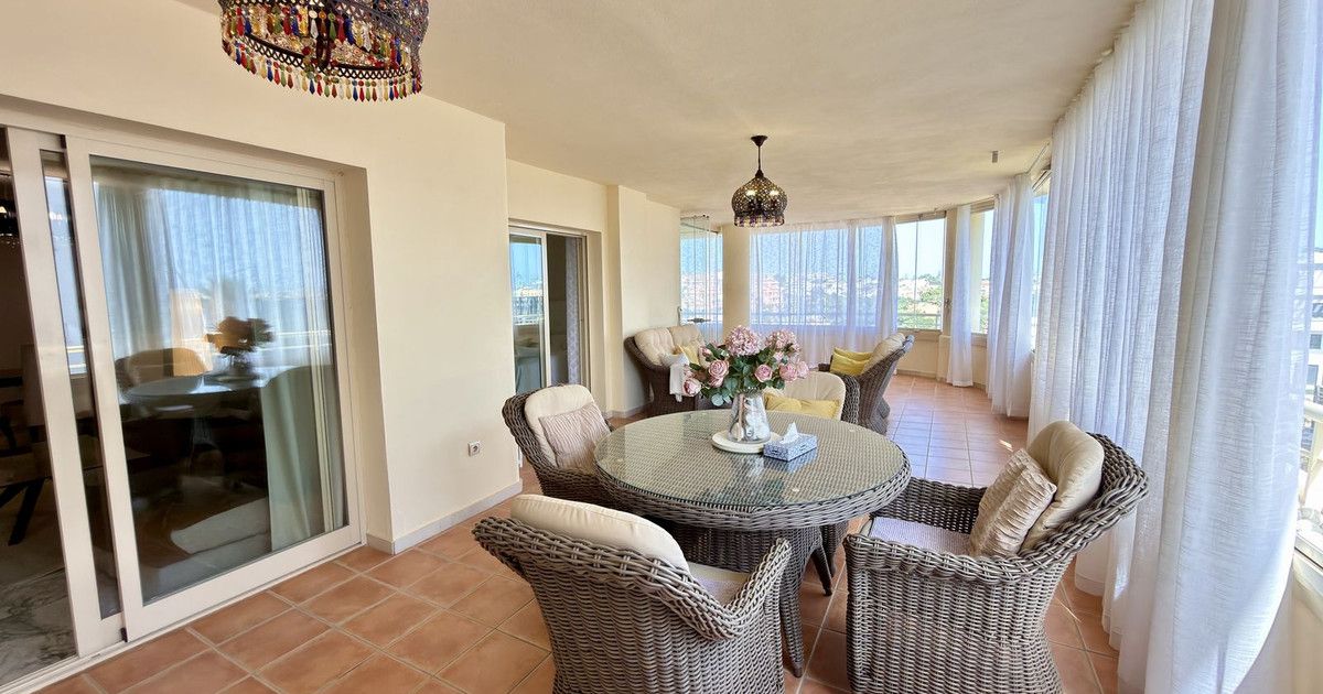 Middle Floor Apartment in El Faro, El Faro, 10/12