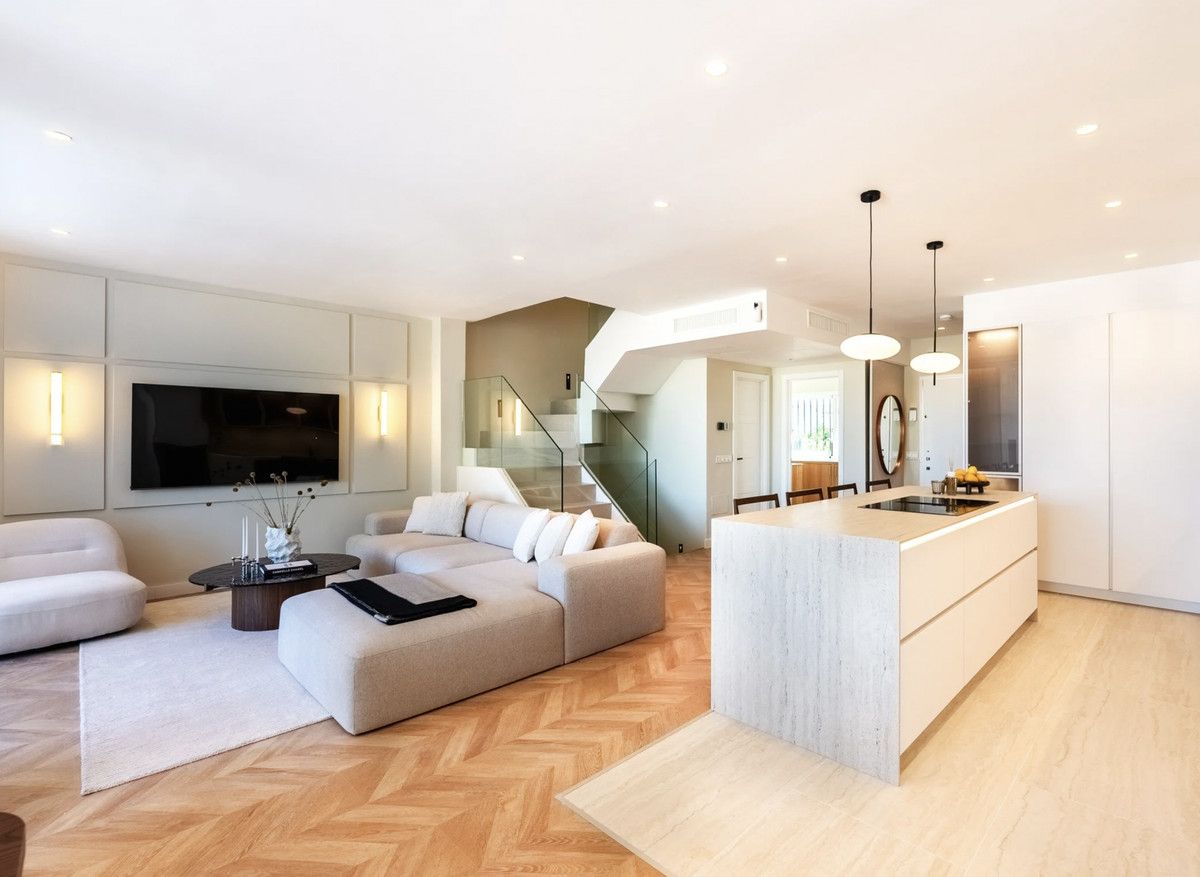 Maison de ville sur le Golden Mile, The Golden Mile, 3/12
