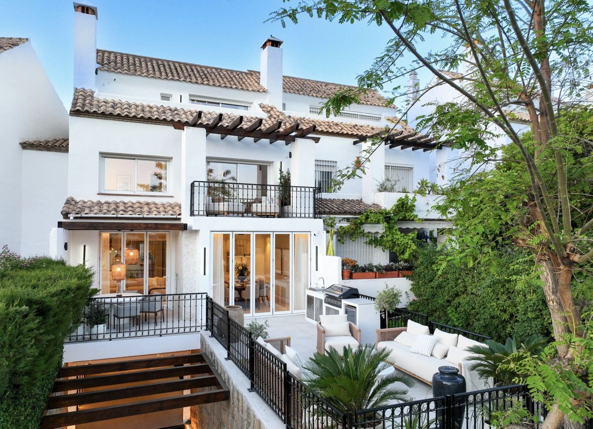Maison de ville sur le Golden Mile, The Golden Mile, 8/12