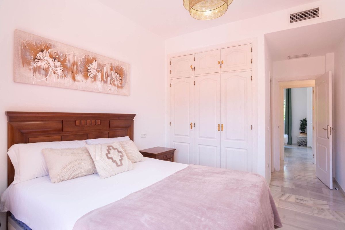 Apartamento de planta media en Carib Playa, Carib Playa, 12/12