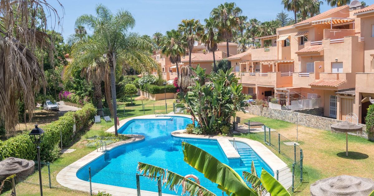 Apartamento de planta media en Carib Playa, Carib Playa, 4/12