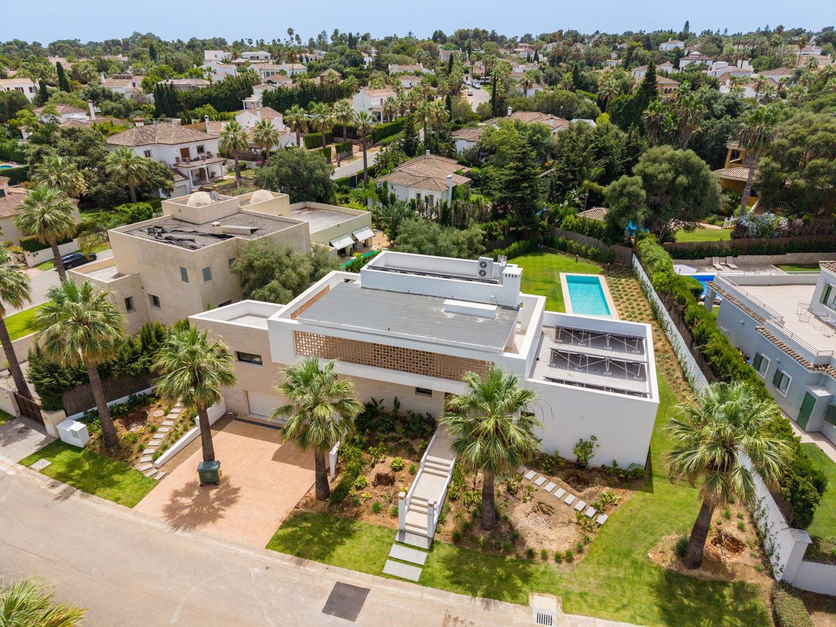 Willa wolnostojąca w Sotogrande Costa, Sotogrande Costa, 1/12