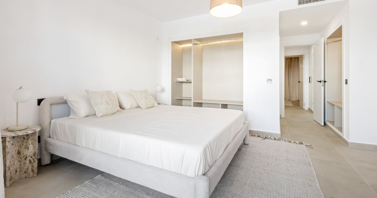 Apartment in Nueva Andalucia, Nueva Andalucia, 7/12