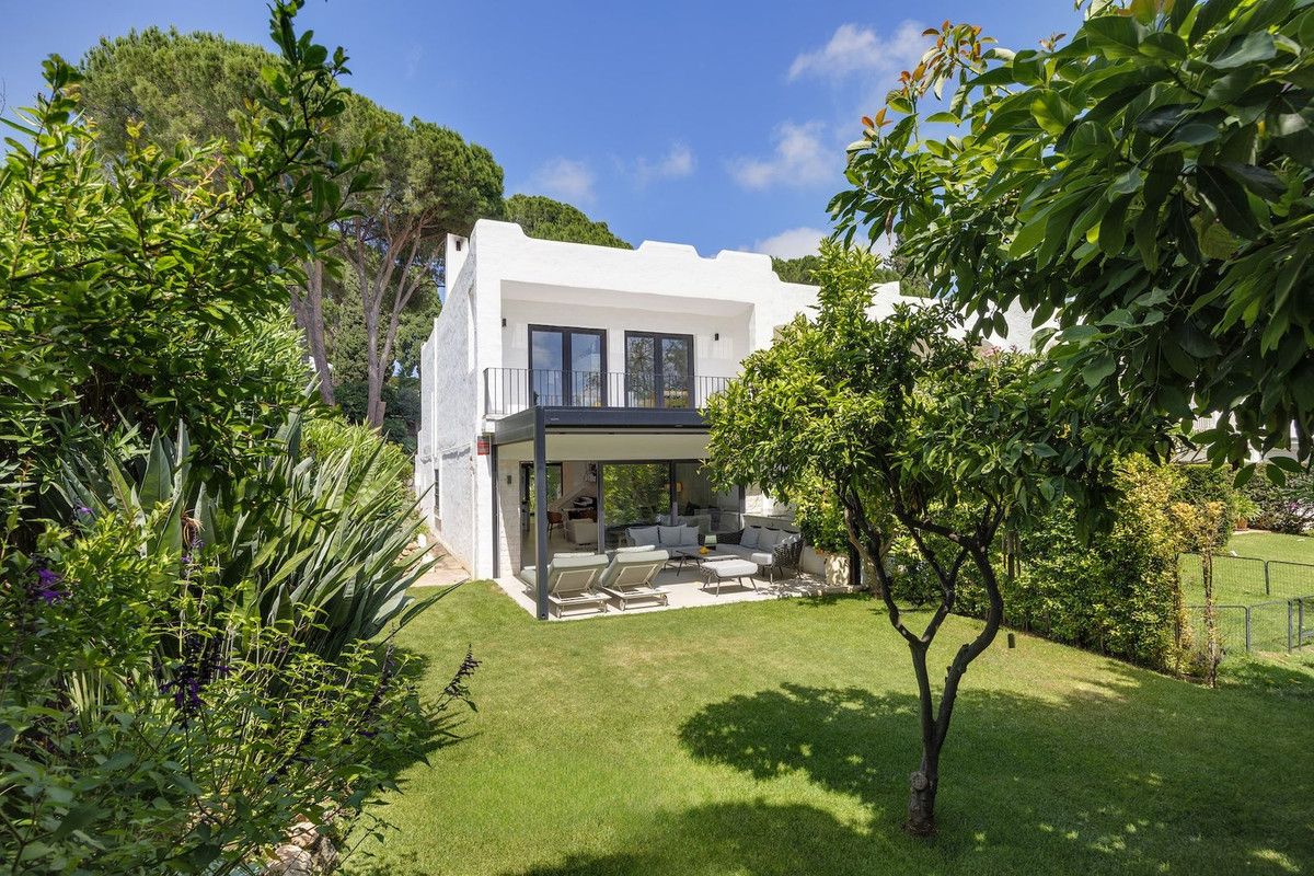 Maison Jumelée à Nueva Andalucía, Nueva Andalucía, 2/12