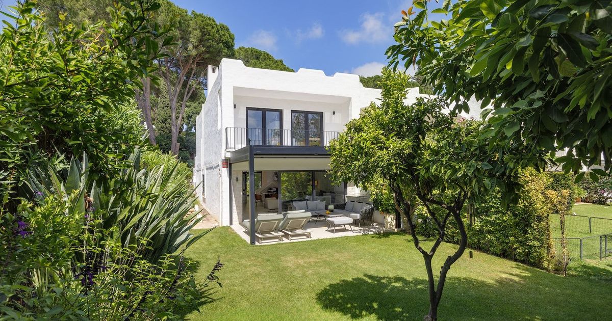 Maison Jumelée à Nueva Andalucía, Nueva Andalucía, 2/12