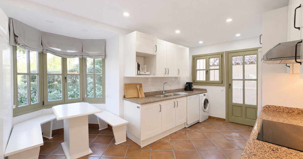 Maison jumelée à Sotogrande, Sotogrande Alto, Sotogrande, 6/12