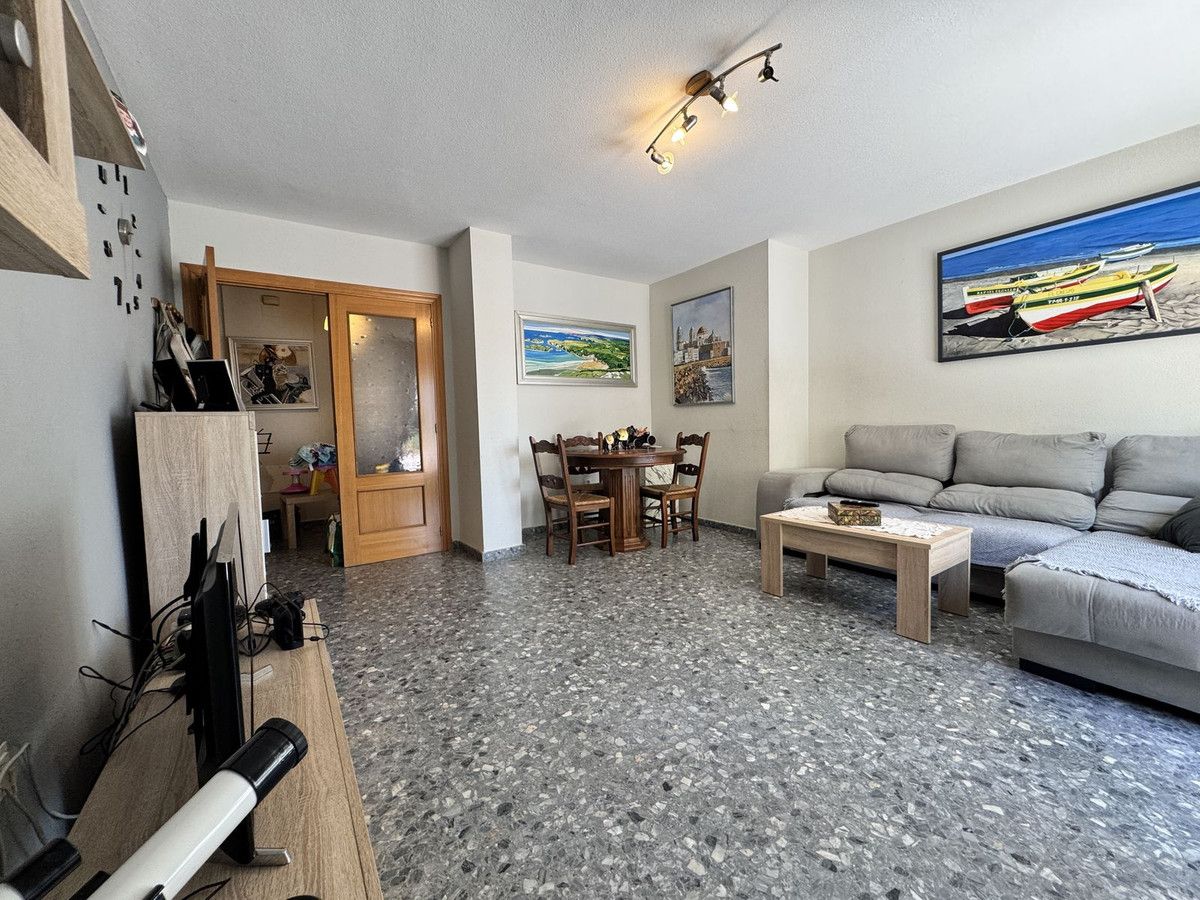 Apartamento en Planta Baja en Estepona, Estepona, 6/12