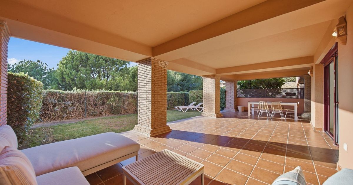 Ground Floor Apartment in Casares Playa, Casares Playa, 1/12