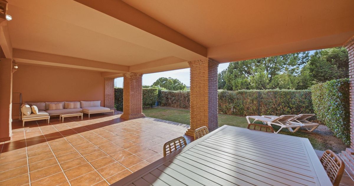 Ground Floor Apartment in Casares Playa, Casares Playa, 3/12