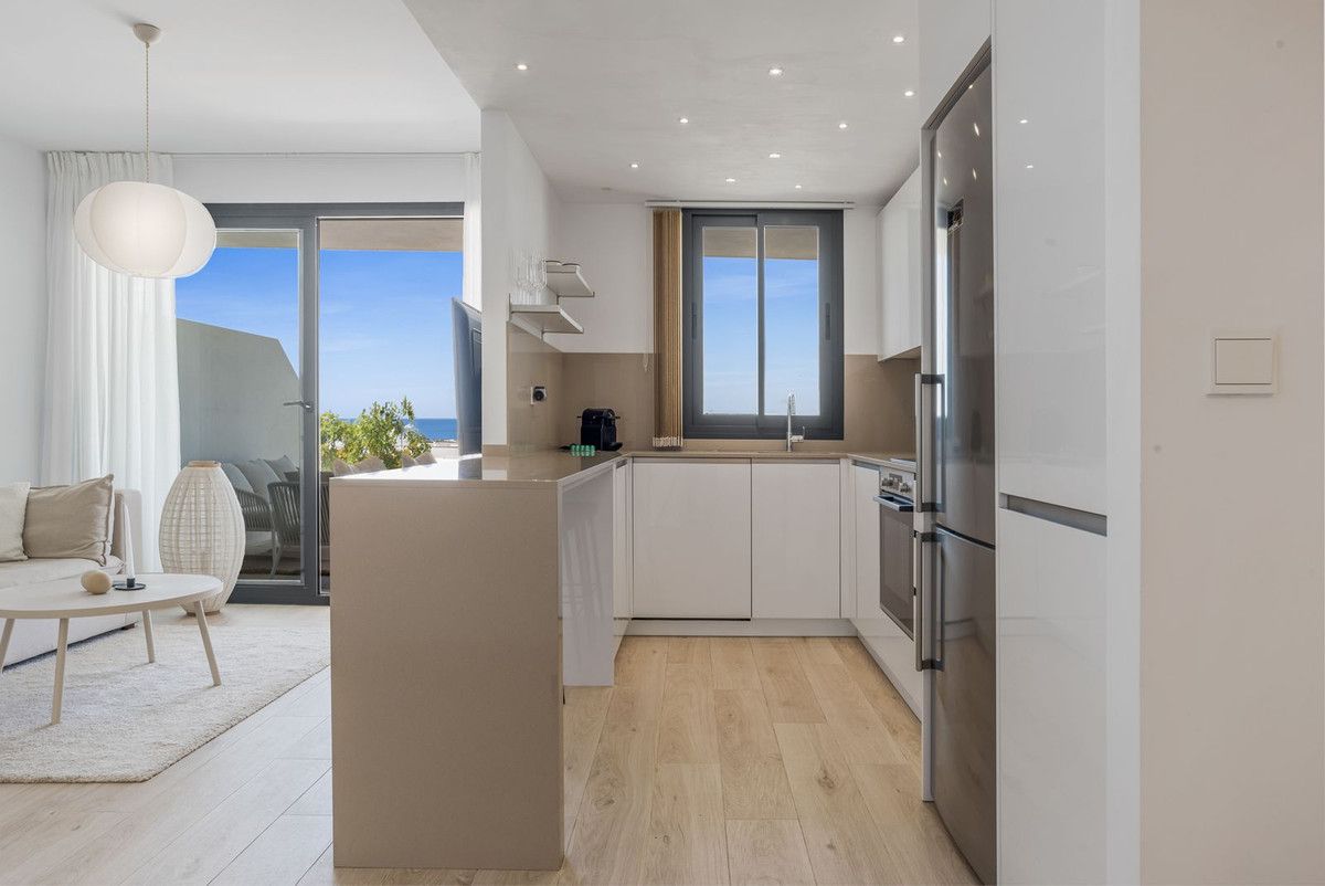Apartment in der mittleren Etage in Estepona, Estepona, 4/12