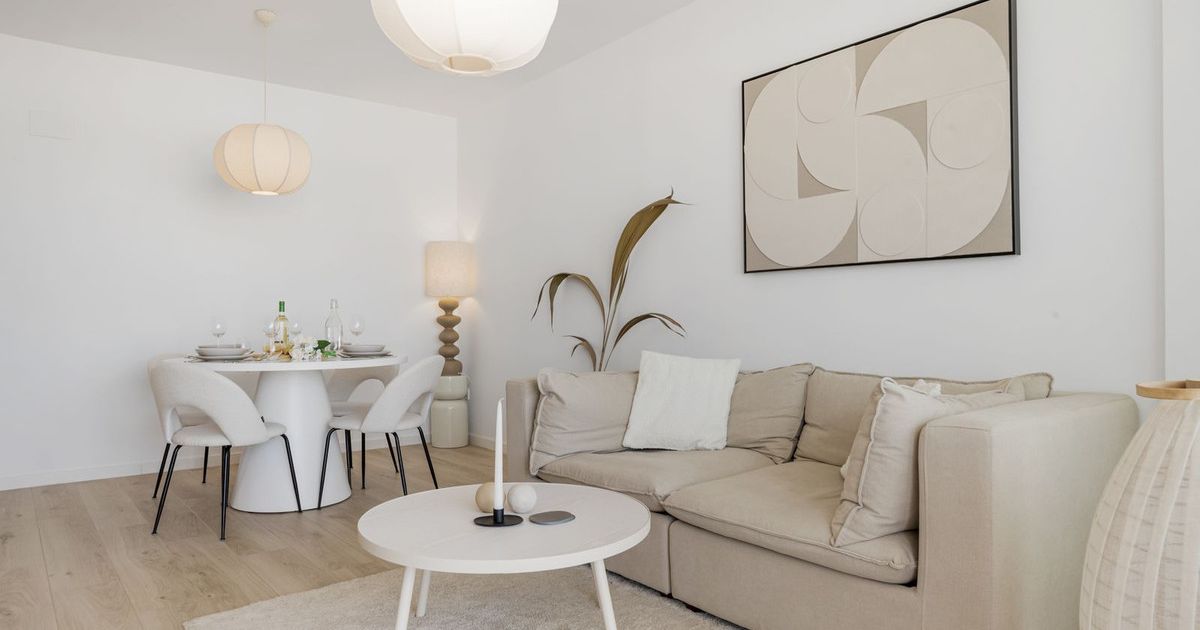 Apartment in der mittleren Etage in Estepona, Estepona, 8/12