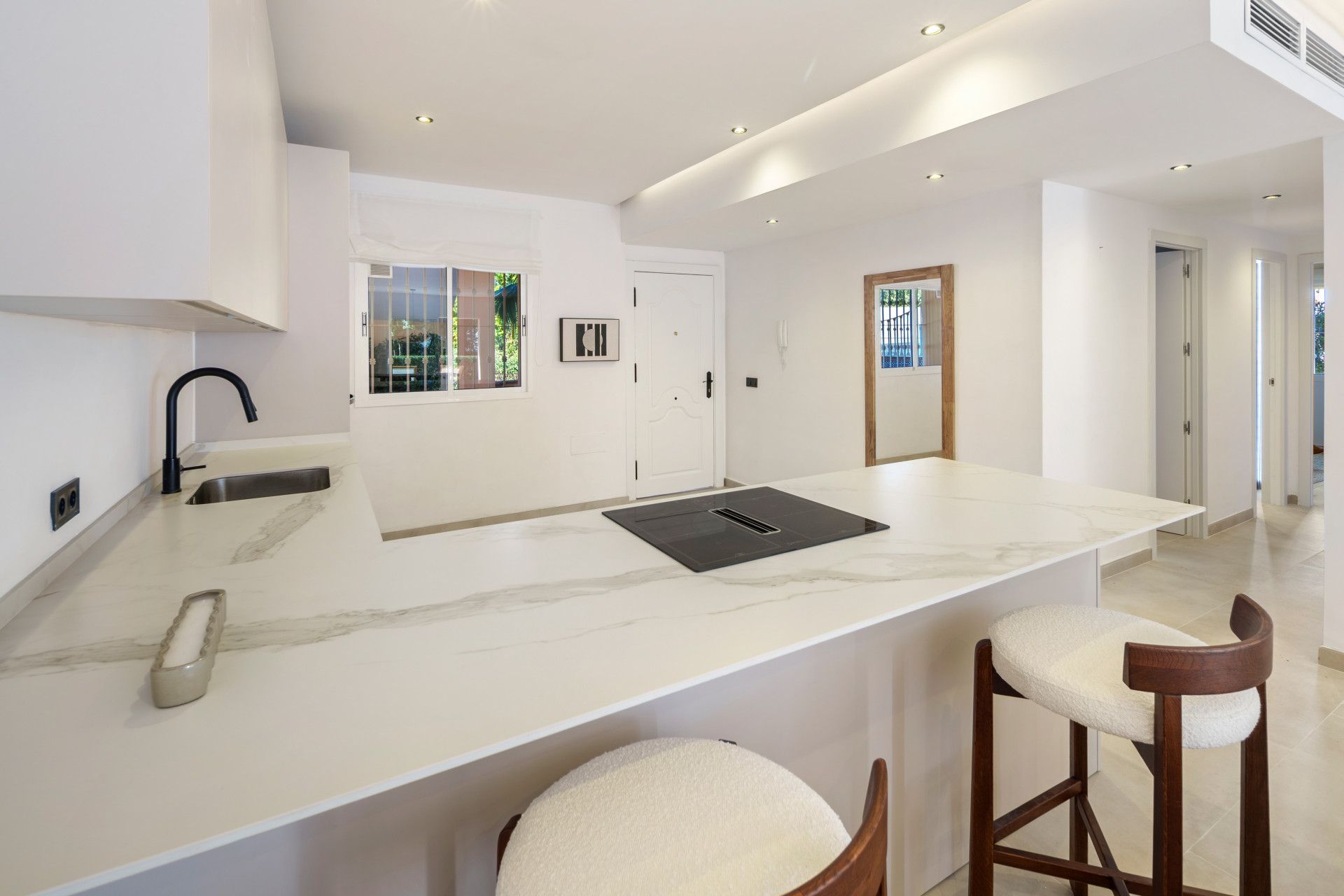 Erdgeschosswohnung in Nueva Andalucia, Nueva Andalucia, 4/12
