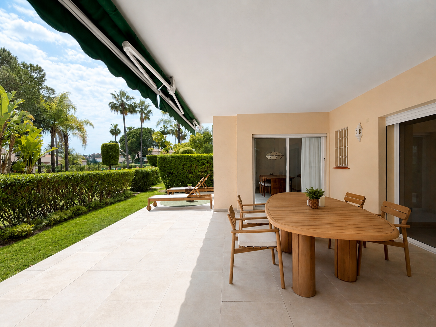 Erdgeschosswohnung in Nueva Andalucia, Nueva Andalucia, 9/12