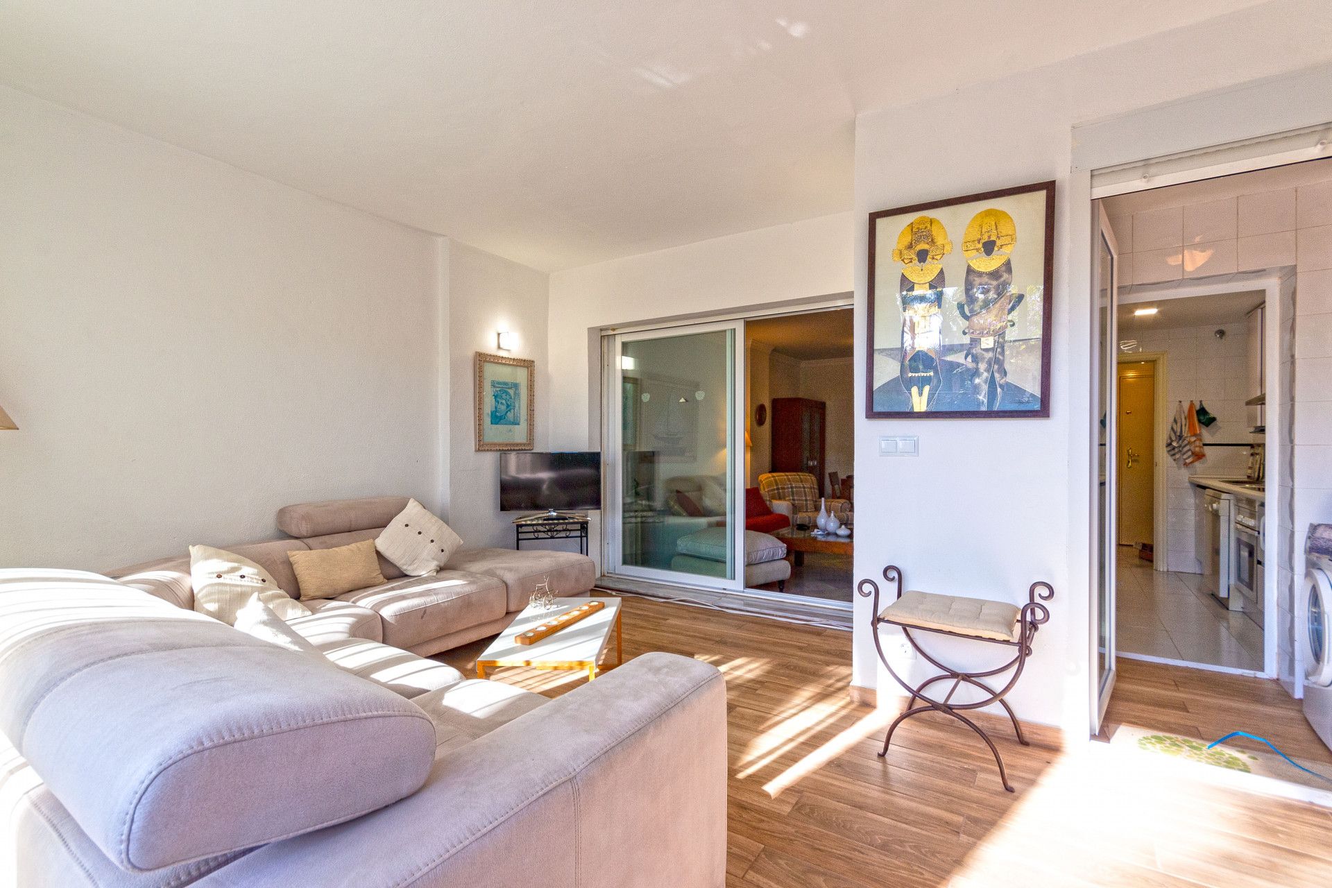 Ground Floor Apartment in Nueva Andalucia, La Dama de Noche, Nueva Andalucia, 6/12