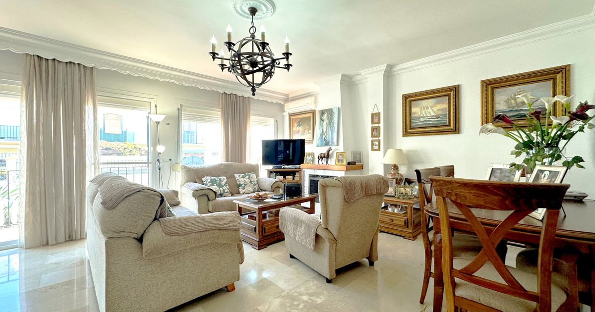 Town House in Estepona, Estepona Centre, Estepona, 2/12