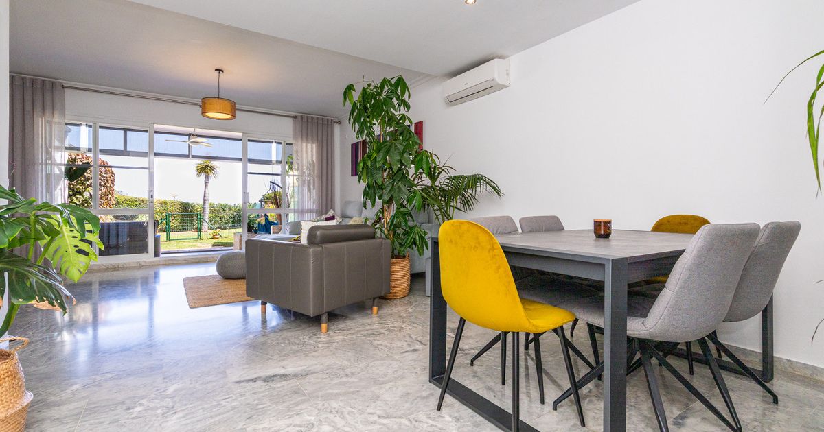 Townhouse in Calahonda, Calahonda, 2/12