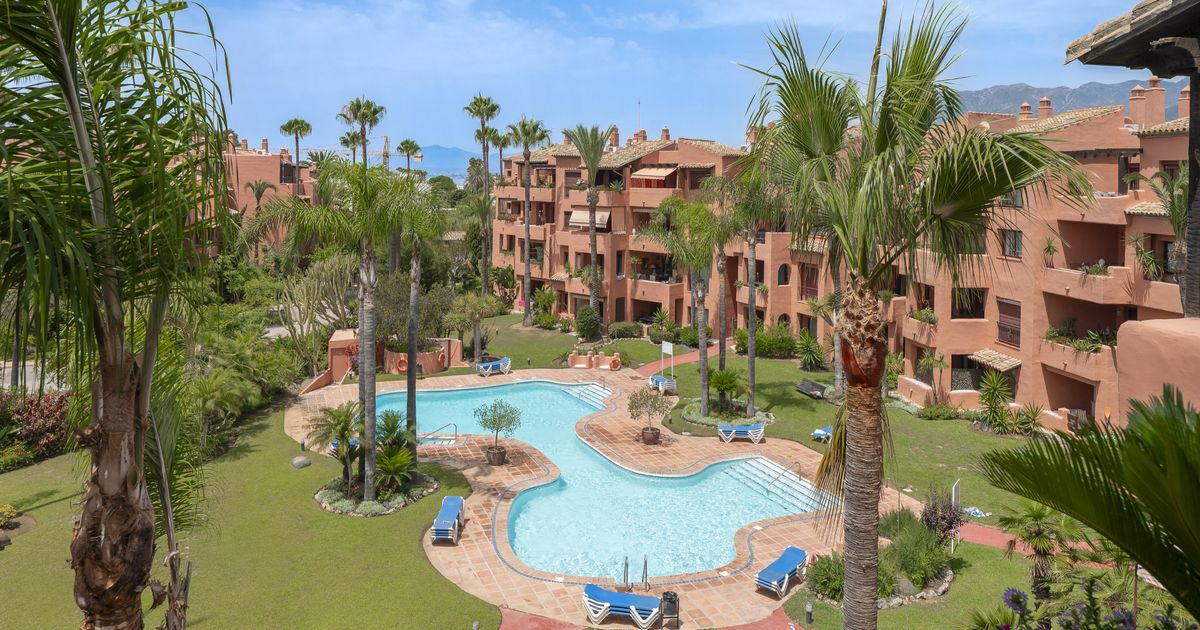 Penthouse in Marbella East, Alicate Playa, Marbella East, 1/12