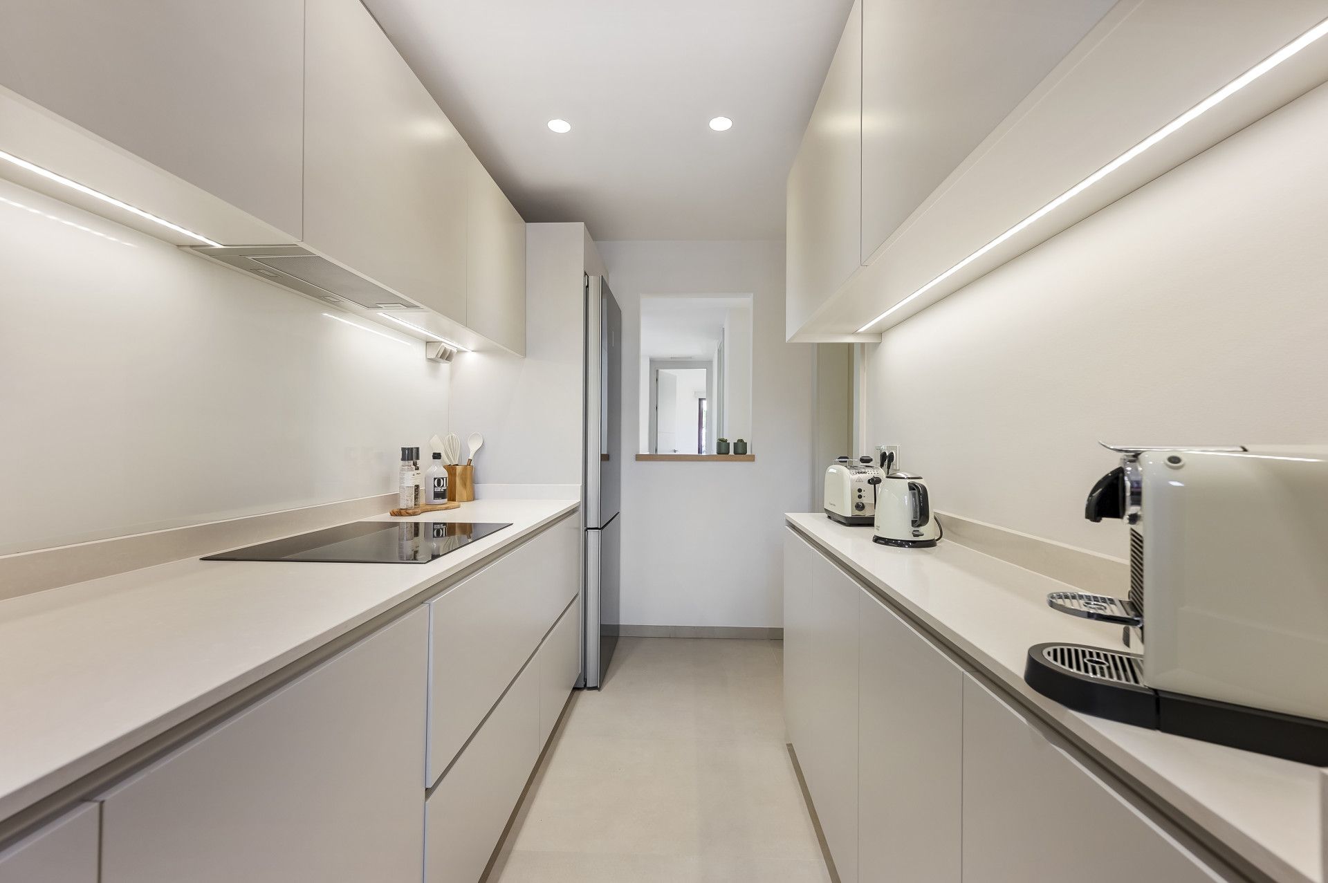 Penthouse in Marbella East, Alicate Playa, Marbella East, 12/12