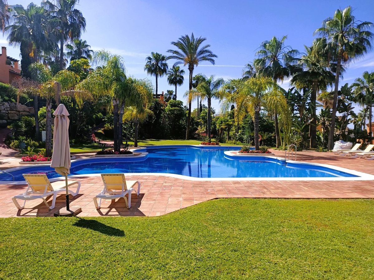 Townhouse in El Paraiso, El Paraiso, 1/12