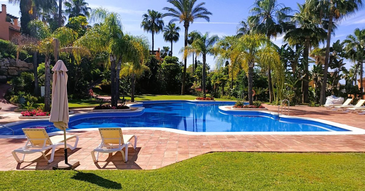 Townhouse in El Paraiso, El Paraiso, 1/12