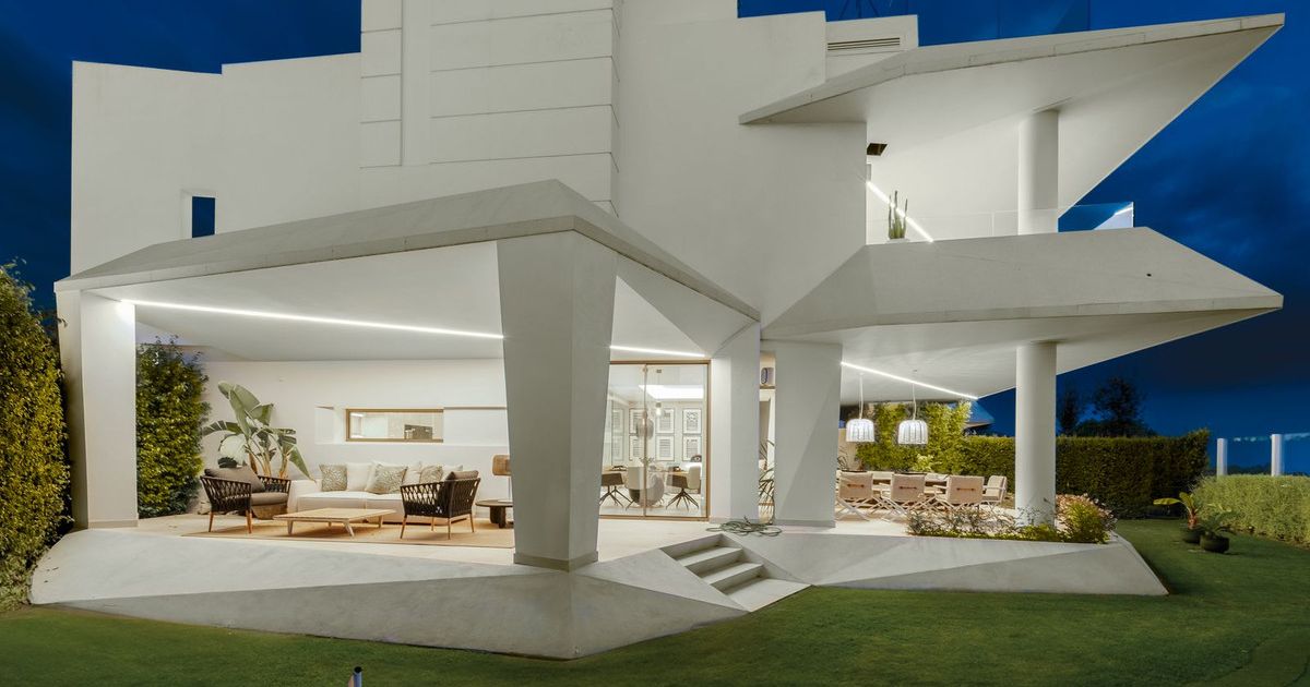 Maison Jumelée à Nueva Andalucía, Nueva Andalucía, 1/12