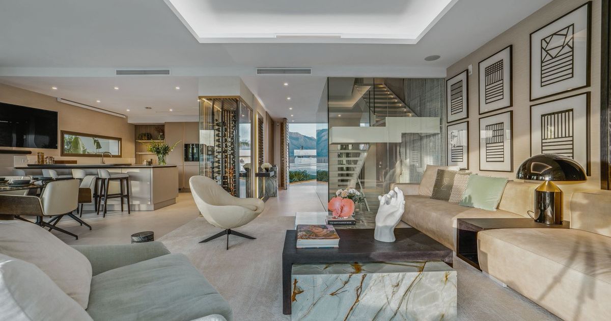 Maison Jumelée à Nueva Andalucía, Nueva Andalucía, 7/12