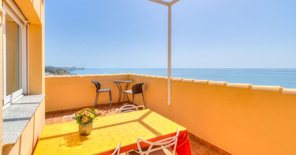 Penthouse in Carvajal, Carvajal, 2/12