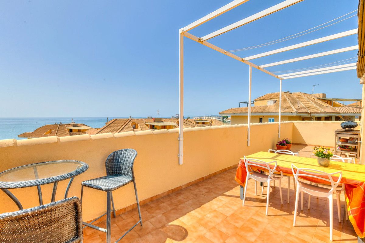 Penthouse in Carvajal, Carvajal, 8/12