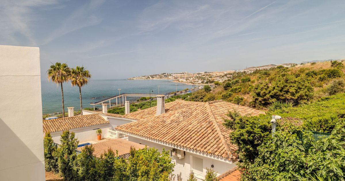 Detached Villa in El Faro, El Faro, 2/12