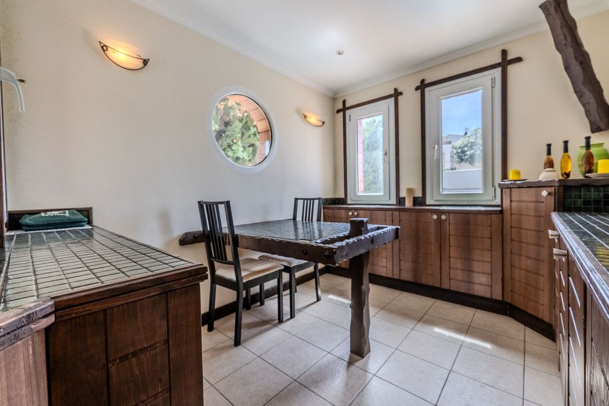 Detached Villa in El Faro, El Faro, 12/12