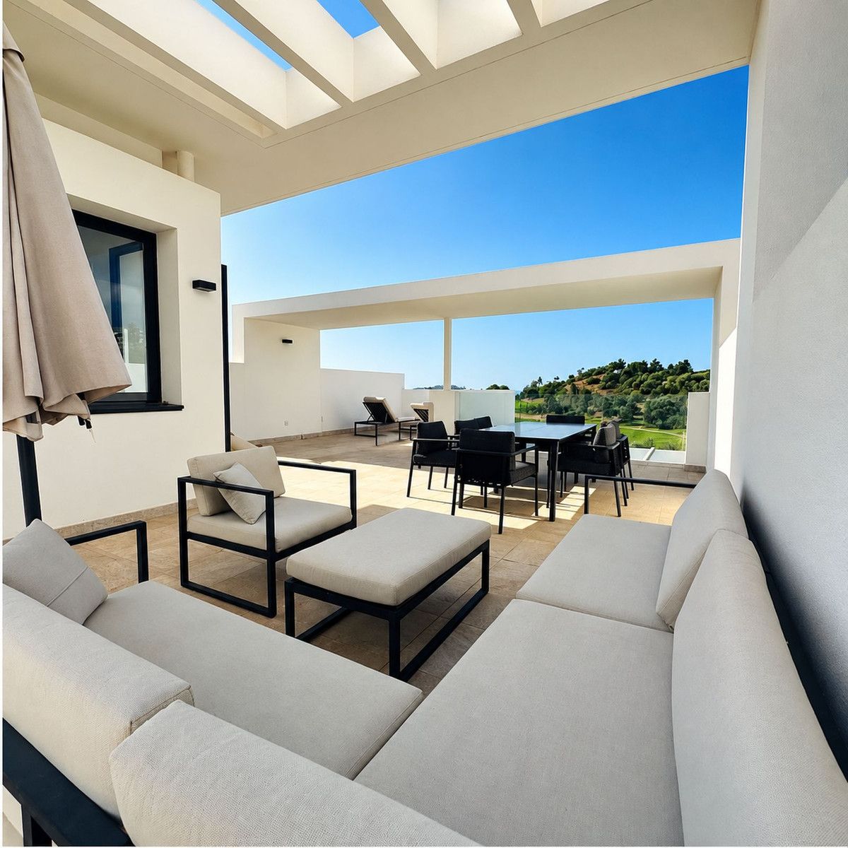 Duplex in Benahavís, Benahavís, 6/12