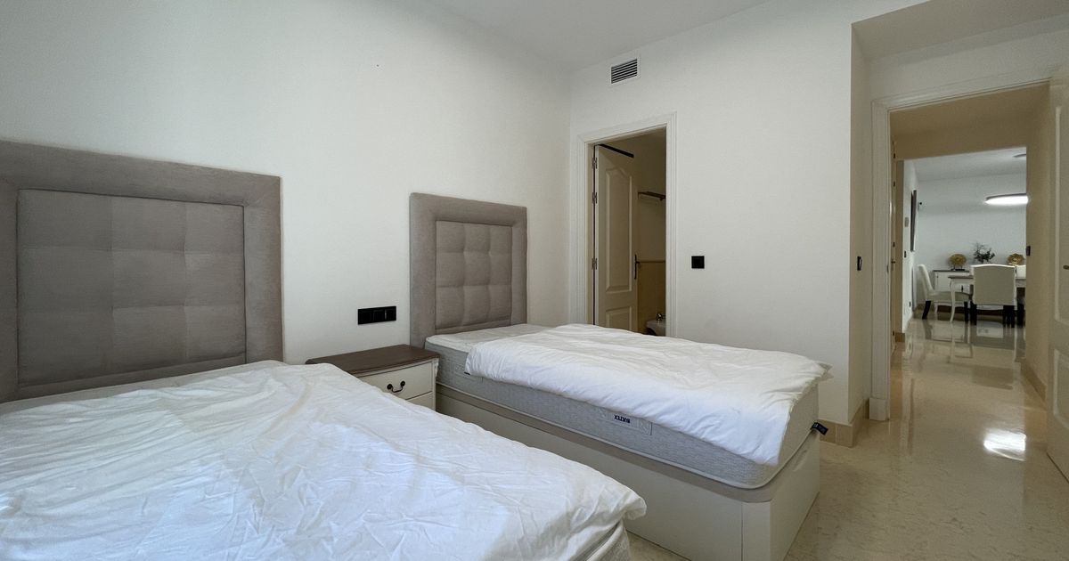 Apartment in Benahavis, Los Capanes del Golf, Benahavis, 8/12