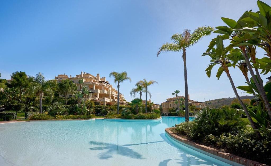 Apartment in Benahavis, Los Capanes del Golf, Benahavis, 9/12