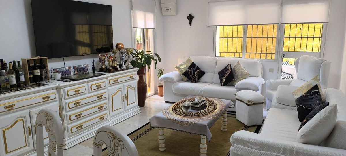 Appartement en rez-de-chaussée à Marbella, Marbella, 8/12