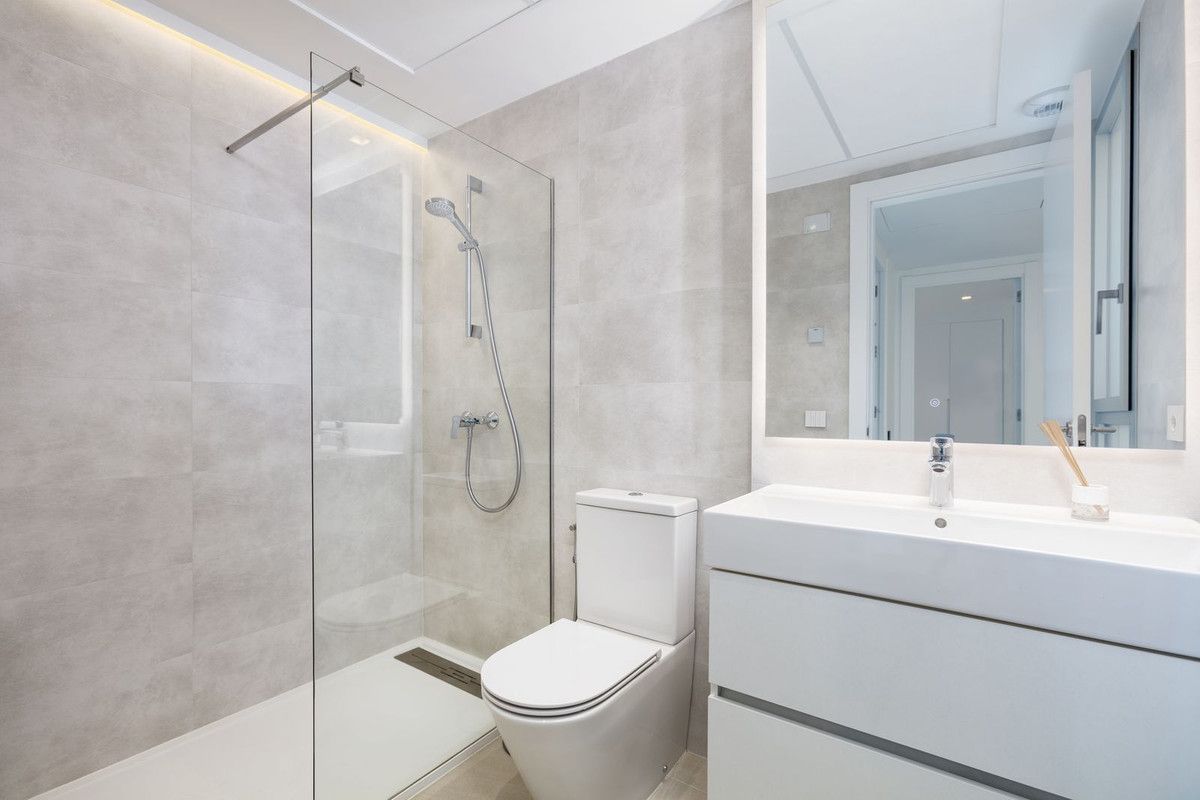 Townhouse in Estepona, Estepona, 6/12