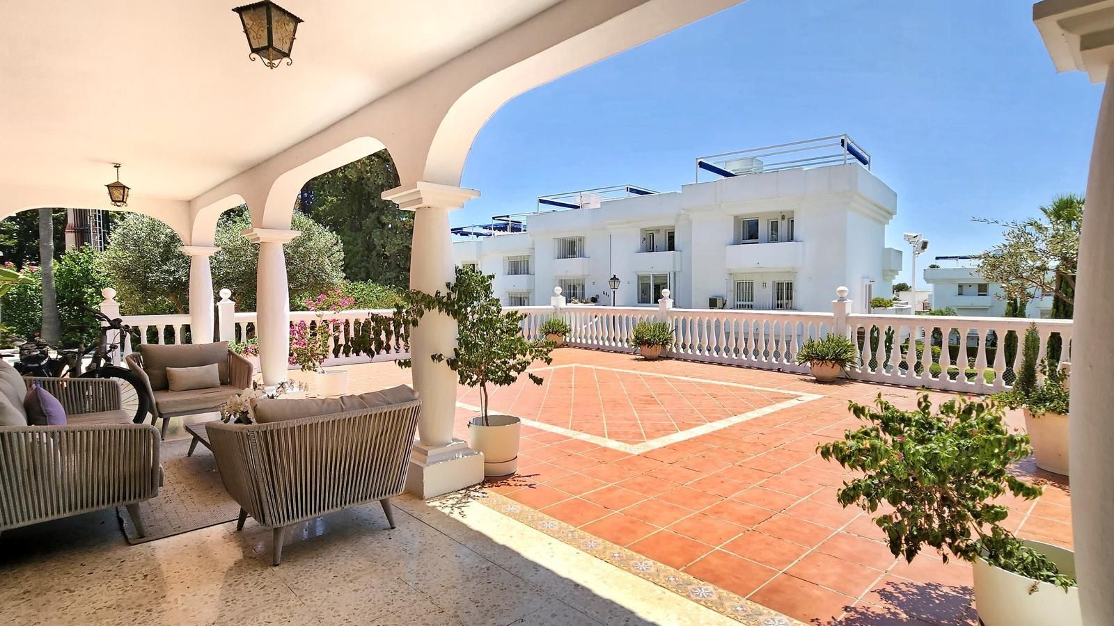Villa à Estepona, Paraiso Barronal, Estepona, 12/12
