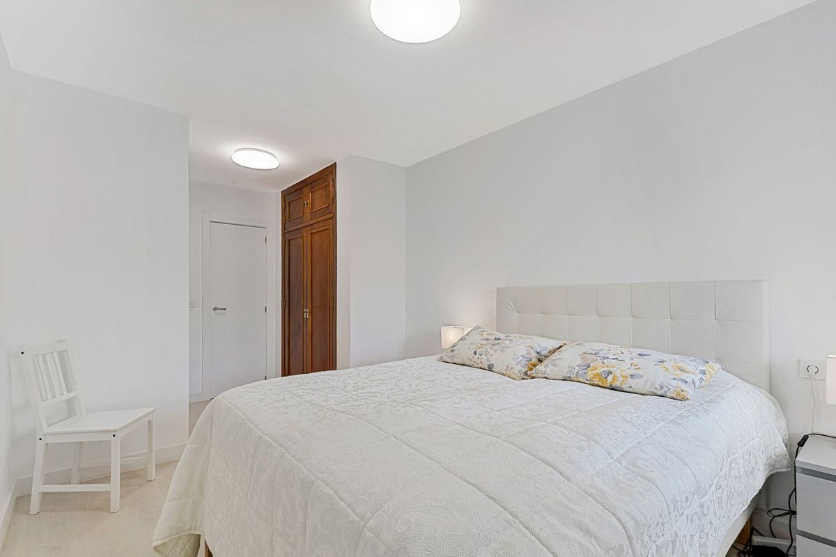 Middle Floor Apartment in Torreblanca, Torreblanca, 9/12