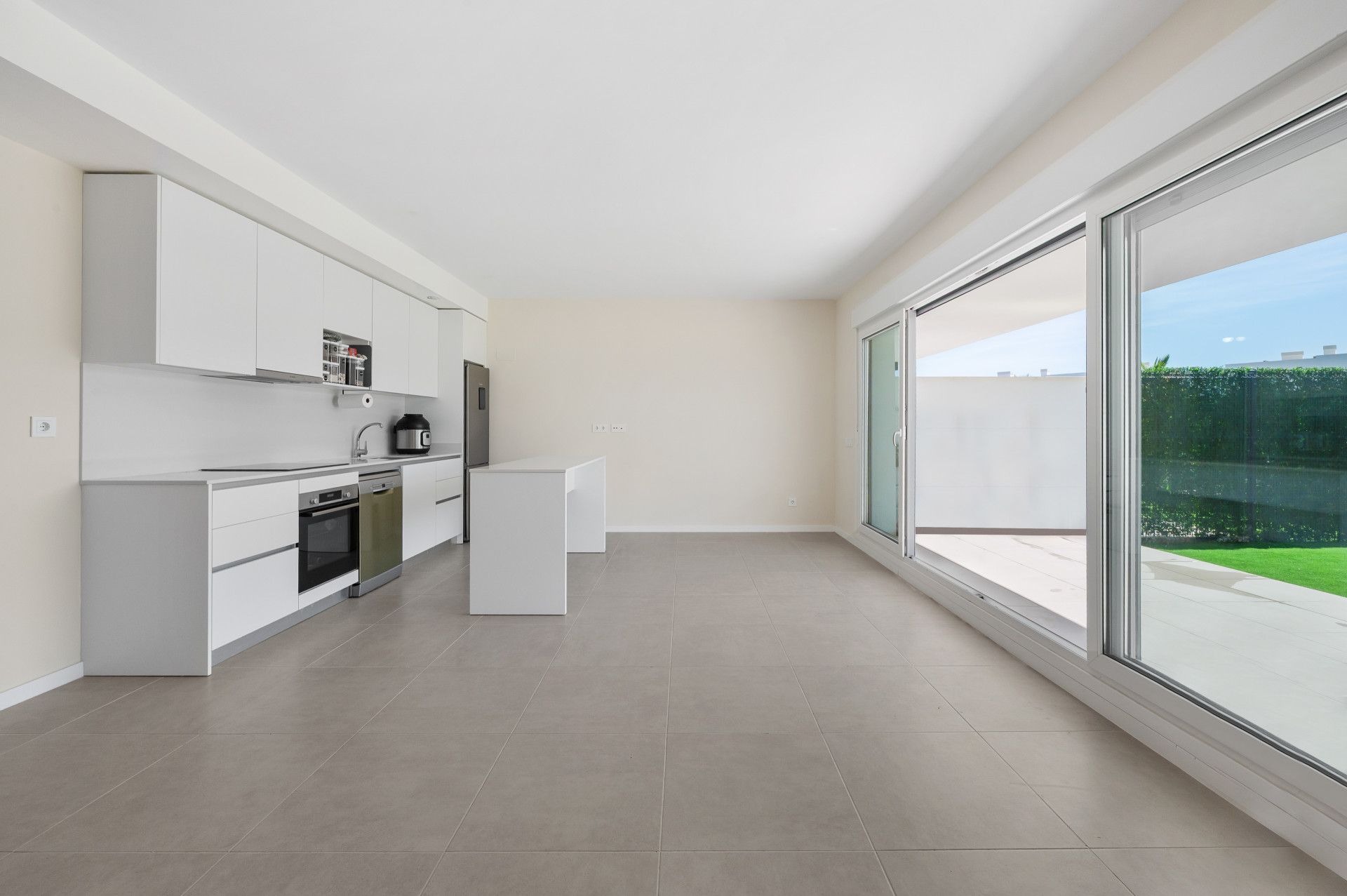 Apartamento en Planta Baja en Estepona, Aqua Gardens, Estepona, 6/12