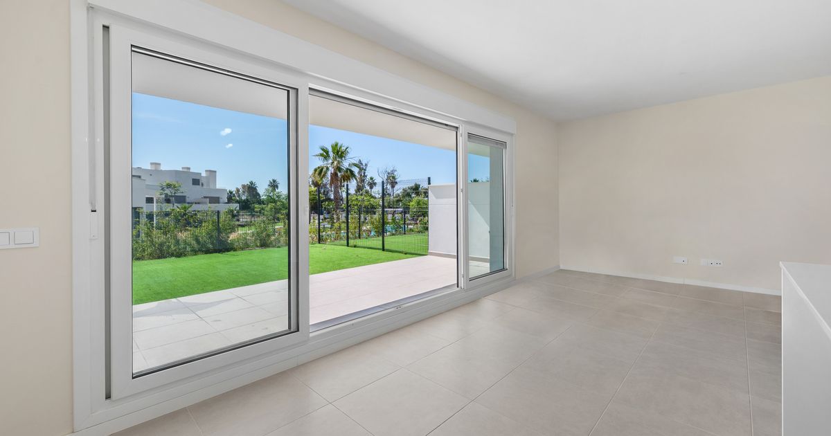 Apartamento en Planta Baja en Estepona, Aqua Gardens, Estepona, 8/12