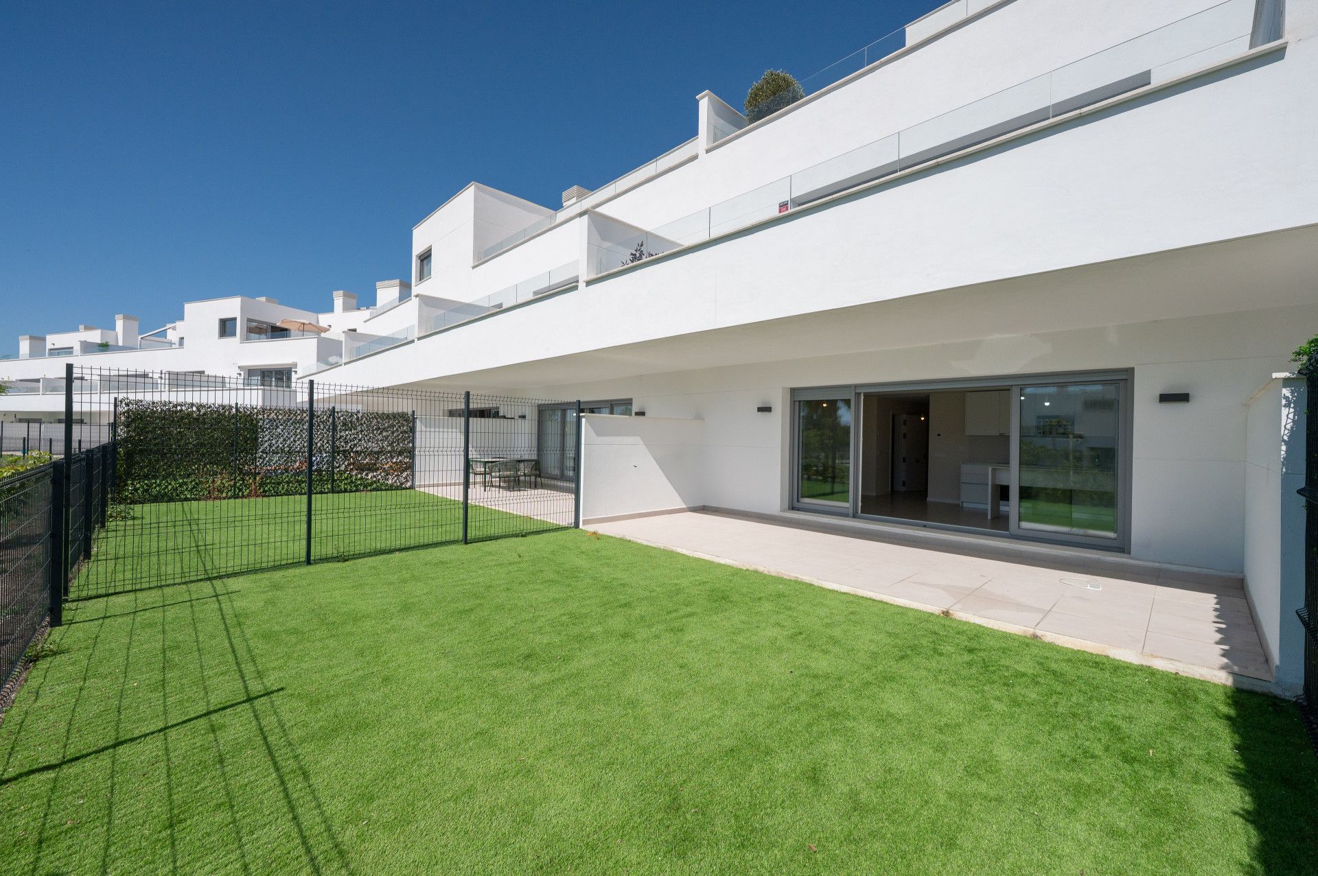Apartamento en Planta Baja en Estepona, Aqua Gardens, Estepona, 9/12
