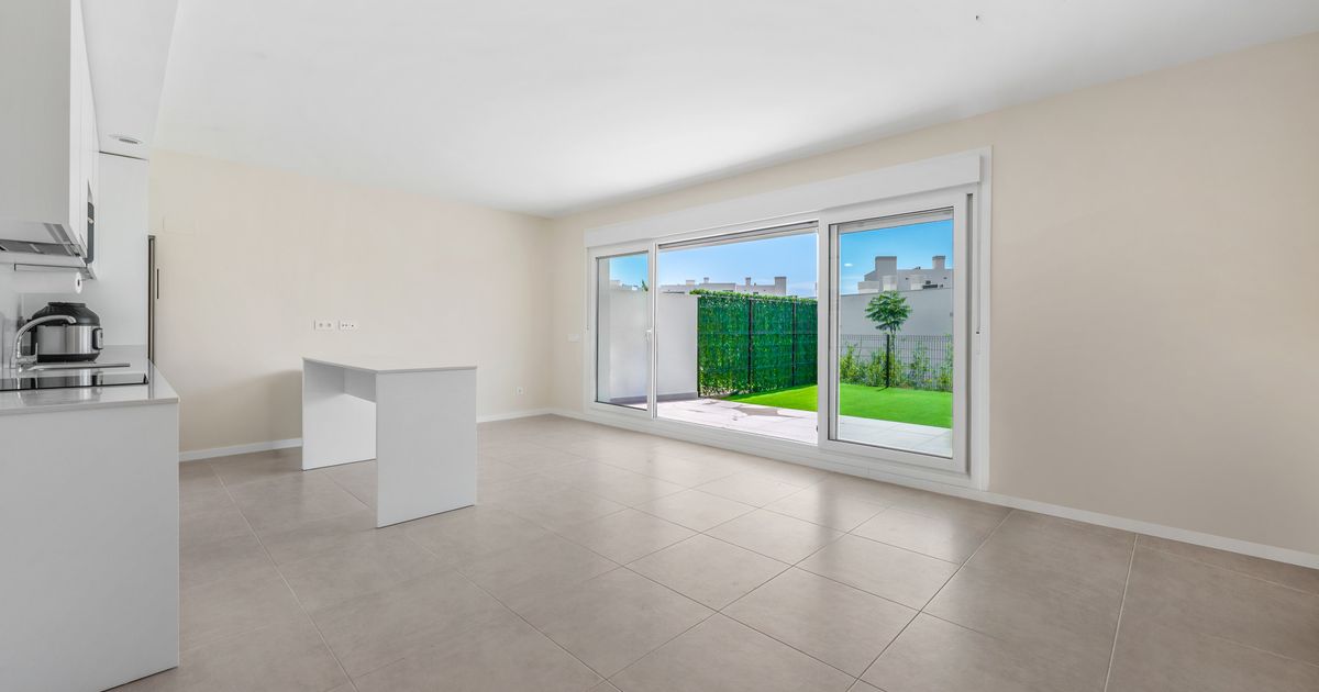 Apartamento en Planta Baja en Estepona, Aqua Gardens, Estepona, 10/12