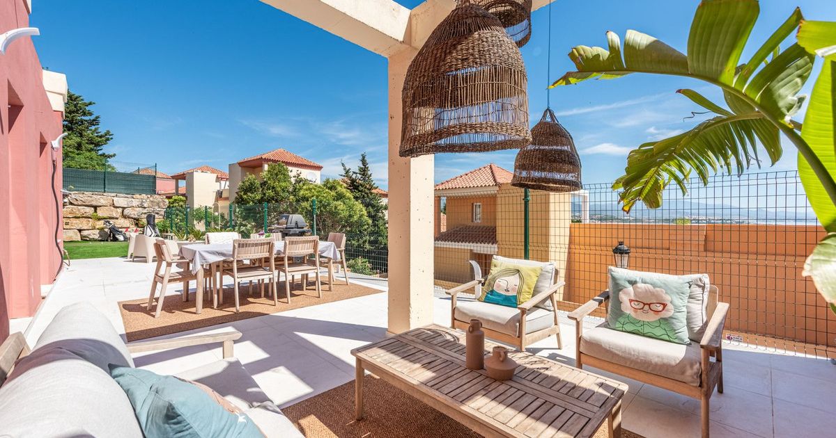 Apartament na środkowym piętrze w La Duquesa, La Duquesa, 5/12