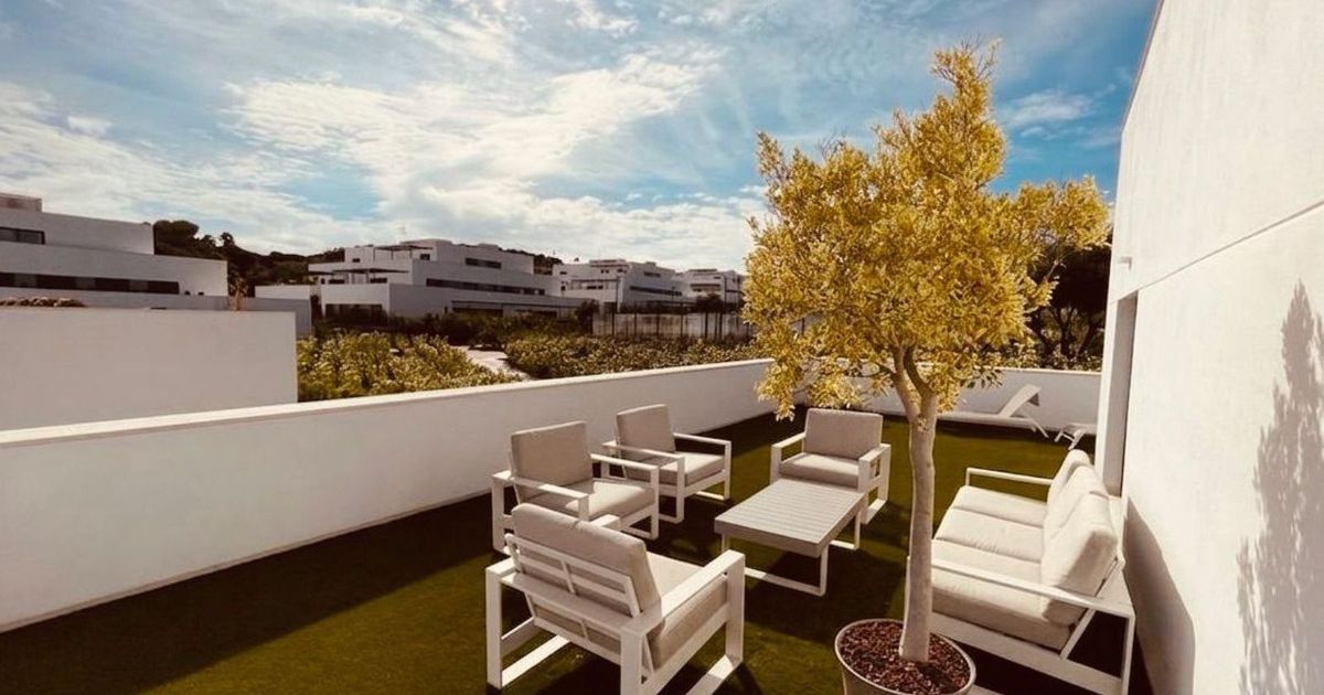 Lägenhet på mellanplan i Sotogrande, Sotogrande, 2/12